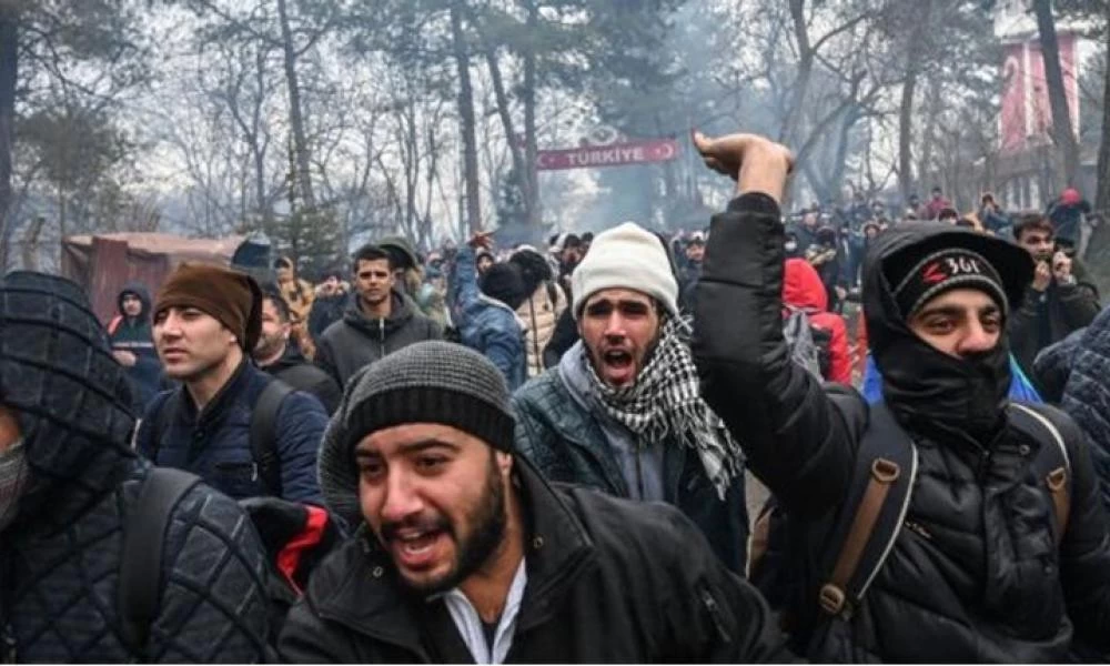 Καλούν σε ξεσηκωμό οι μετανάστες: Άραβες υποκινούν εξεγέρσεις εντός Ελλάδας